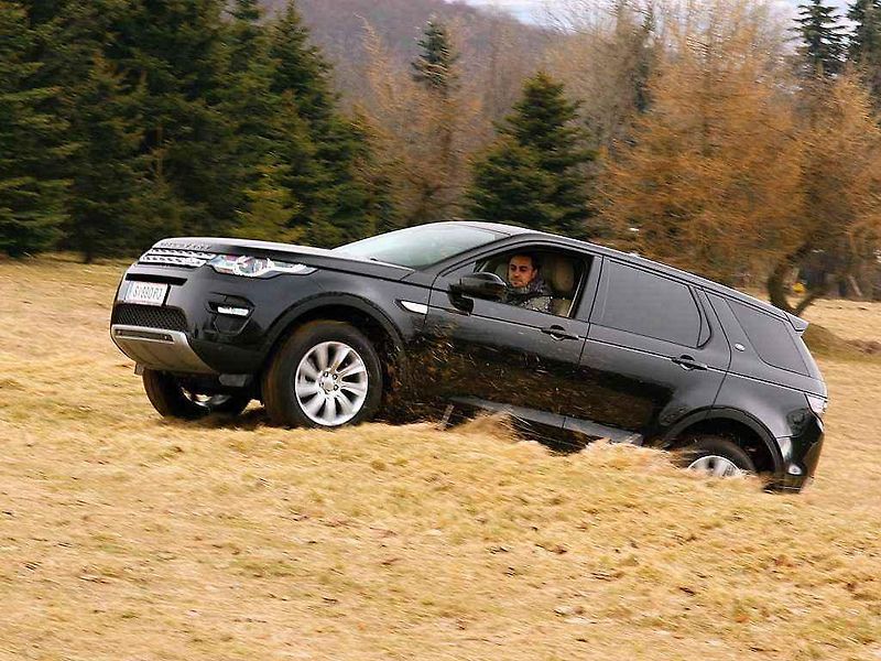 Land Rover Discovery Sport.