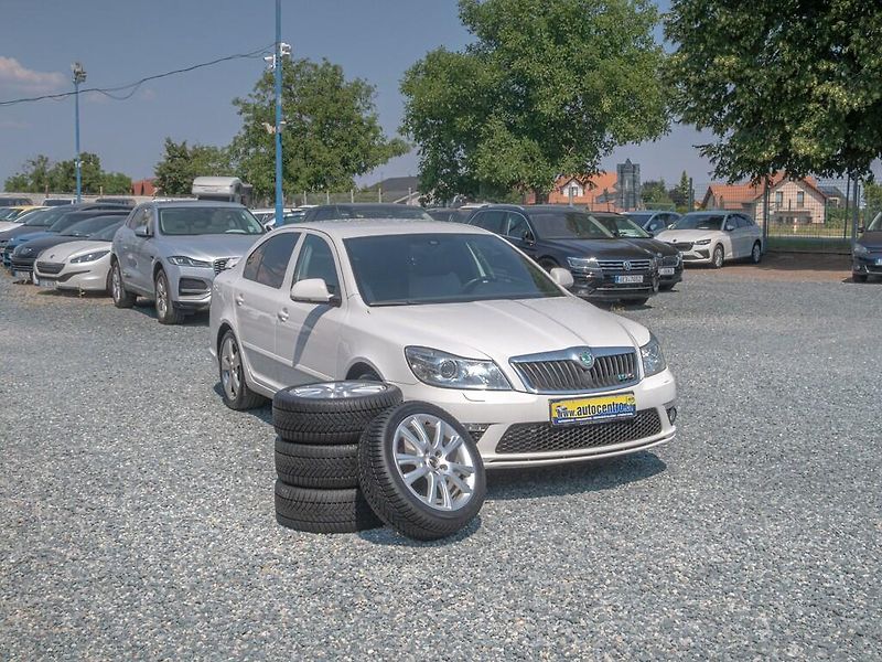 Škoda Octavia (2010) 12/10 2.0TSI RS 147KW – SERVIS - fotka 6 z 53