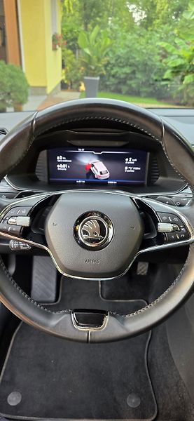 Škoda Superb (2021) Prodám Škoda Superb combi - fotka 13 z 15