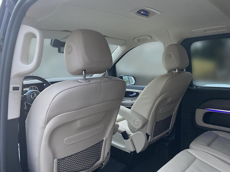 Mercedes-Benz Třídy V V 250d XL 4M AVANTGARDE - fotka 13 z 26