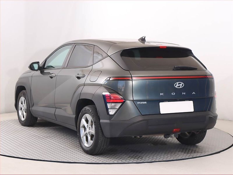 Hyundai Kona (2024) 1.0 T-GDI, Automat, Serv.kniha - fotka 4 z 20