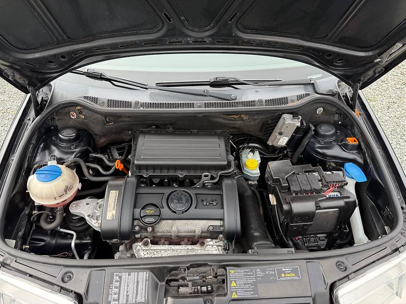 Škoda Fabia 1.4 16V 59KW AMBIENTE - fotka 13 z 13