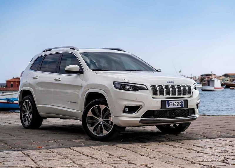 Jeepu se v roce 2018 podařilo prodat přesně o 55,6 procenta více aut než v roce 2017.
