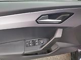 Seat Leon 2.0 TDi DSG 7st. FR-Line - náhled 20
