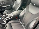 BMW Řada 3 (2020) Com. 318d 110kW Sport! - náhled 17