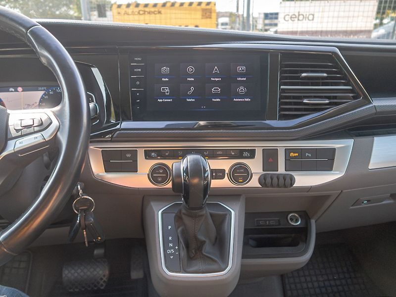Volkswagen California (2020) 2.0TDI 4x4 DSG CALIFORNI COAST - fotka 23 z 70