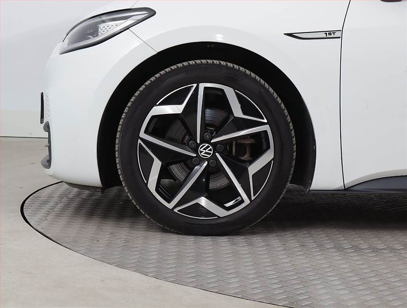Volkswagen ID.3 (2020) 1st (62 kWh), SoH 89% - fotka 15 z 21