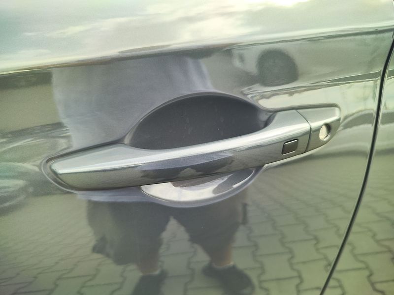 Hyundai i30 1.5 T-GDi/103 N-Line DCT MHEV - fotka 10 z 32