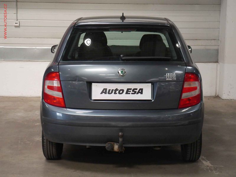 Škoda Fabia (2006) 1.4 i, 2.maj, AC - fotka 5 z 14