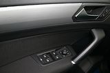 Volkswagen Touran 2.0TDI 110kW DSG Webasto IQ TZ - náhled 17