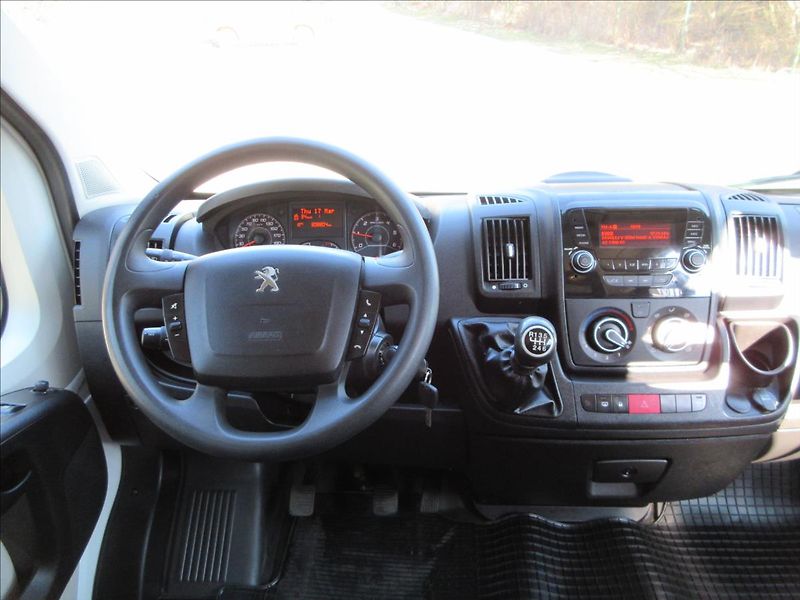 Peugeot Boxer 2,0 HDi 9míst, L2H2, DPH, Top - fotka 18 z 29