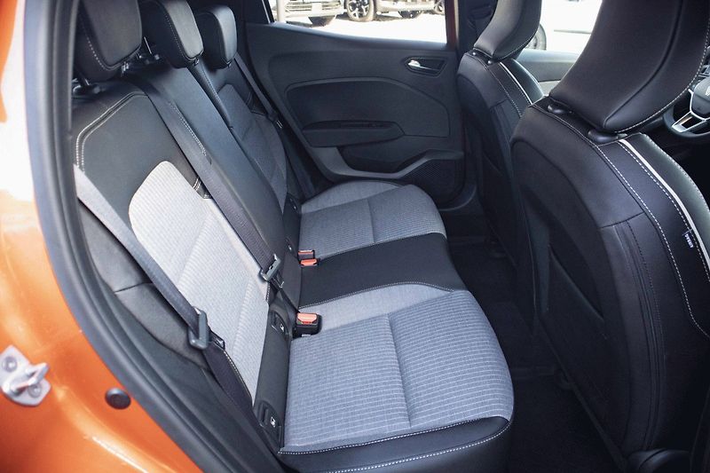 Renault Clio (2025) Techno TCe 90 - fotka 16 z 34