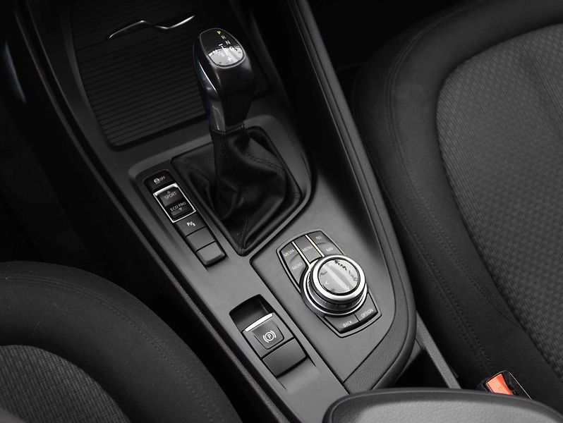 BMW X1 sDrive 18i - fotka 15 z 22