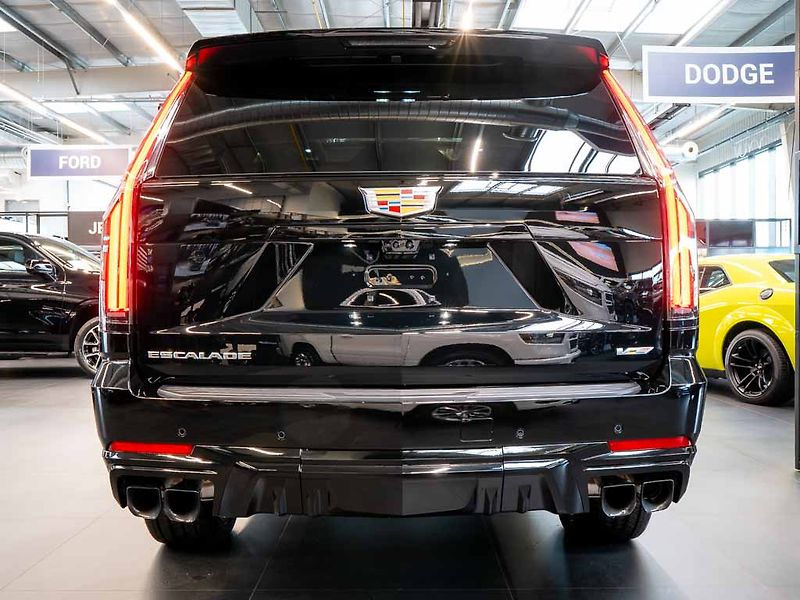 Cadillac Escalade (2025) 6.2 V Supercharged 682 HP 2025 - fotka 5 z 46