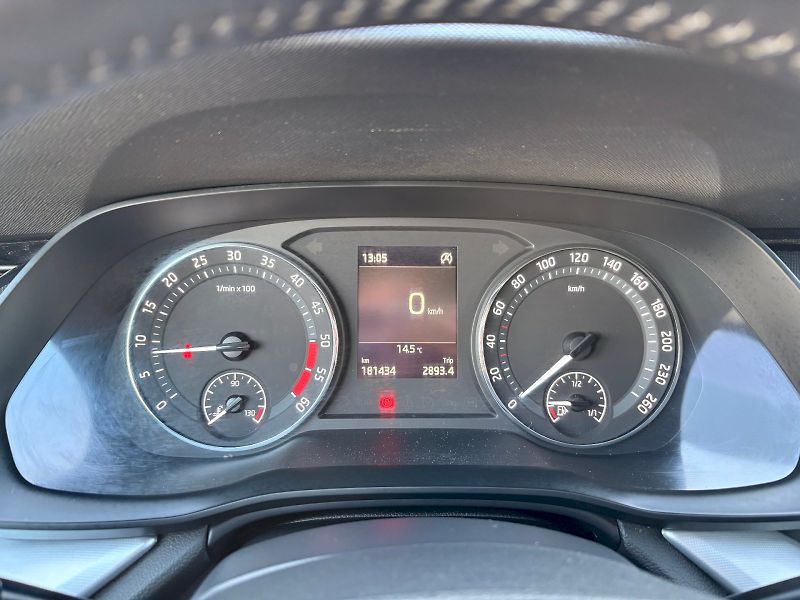 Škoda Octavia (2021) TDI 110 kW Clever - tažné - fotka 11 z 27