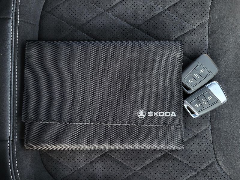 Škoda Kodiaq 2.0 TDi DSG 4x4 SPORTLINE - fotka 44 z 47