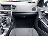 Volvo V60 Cross Country D4 AWD // 4x4 - náhled 17
