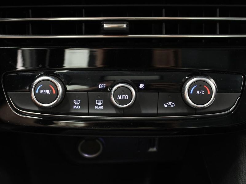Opel Mokka 1,2 Turbo 96kW AT Eleg. 32tkm. - fotka 18 z 22