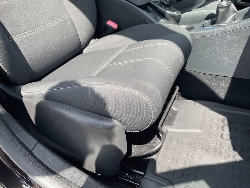Renault Mégane (2015) 1.6,16V, 81kW, Life,1.Maj - fotka 29 z 30
