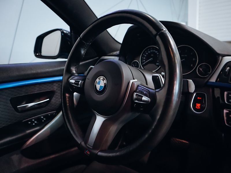 BMW Řada 4 430d Gran Coupé M-paket - fotka 24 z 29