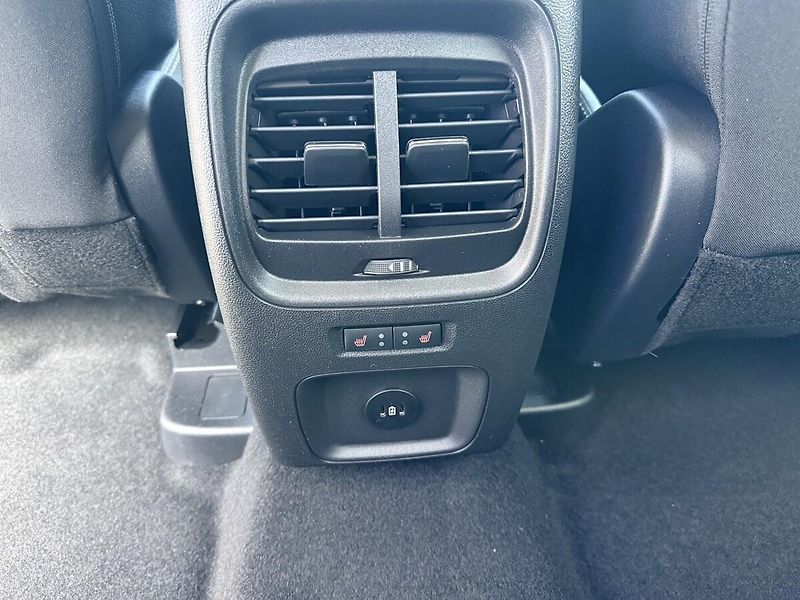 Ford Kuga (2026) Titanium, 5dveřová, 2.5 Durate - fotka 18 z 22