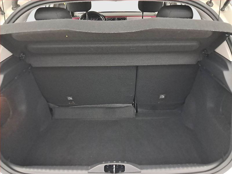 Citroën C3 (2018) 1.2 PureTech, ČR,1.maj - fotka 13 z 15