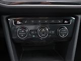 Volkswagen Tiguan 2,0 TDI Highline 4x4 DSG DPH - náhled 22