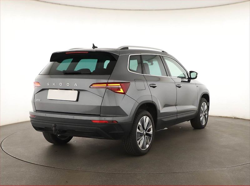 Škoda Karoq (2025) 1.5 TSI, DRIVE, AUTOMAT - fotka 5 z 17