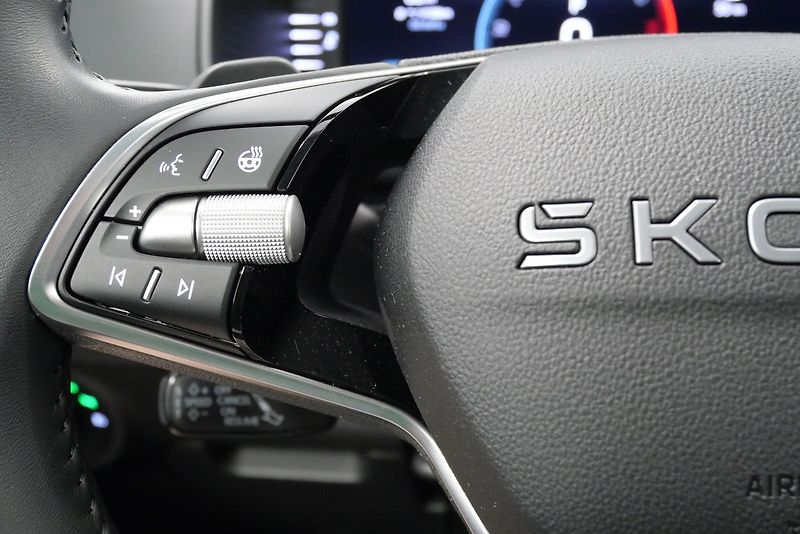 Škoda Karoq - fotka 15 z 25