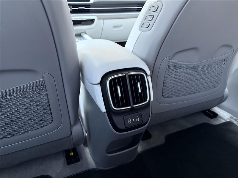 Hyundai Ioniq 6 Power 77kWh 4x4  Premium PNRM - fotka 16 z 25