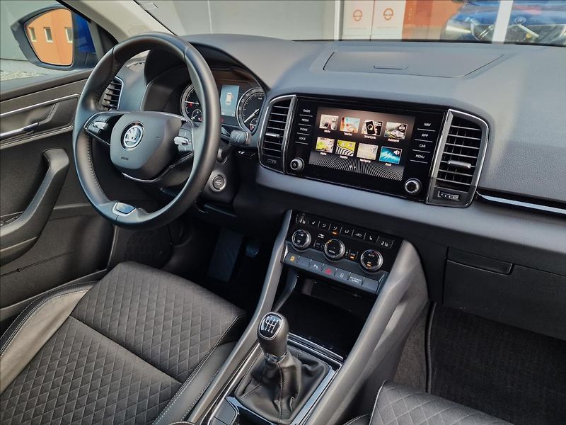 Škoda Karoq 2.0 TDI Style, ČR,1.Majitel - fotka 40 z 50