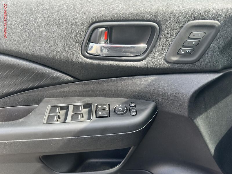 Honda CR-V (2014) 2.0 4x4, Navi, bixen - fotka 10 z 21