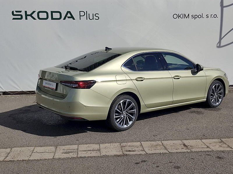 Škoda Superb (2025) L&K 2,0 Tdi 142 Kw 4x4 DSG - fotka 2 z 41