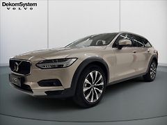Volvo V90 2,0 B4 AWD Cross Country Plus - fotografie inzerátu