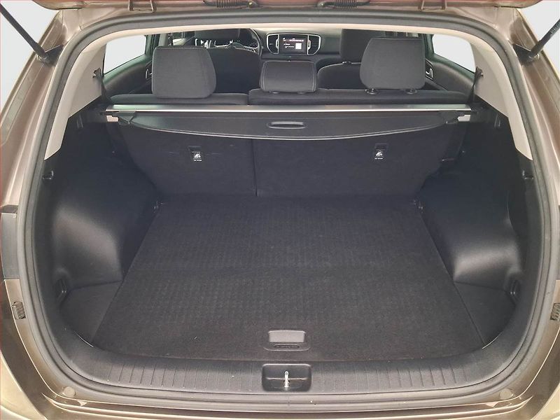 Kia Sportage (2017) 2.0 CRDi, 4X4, Automat, Navi - fotka 14 z 20