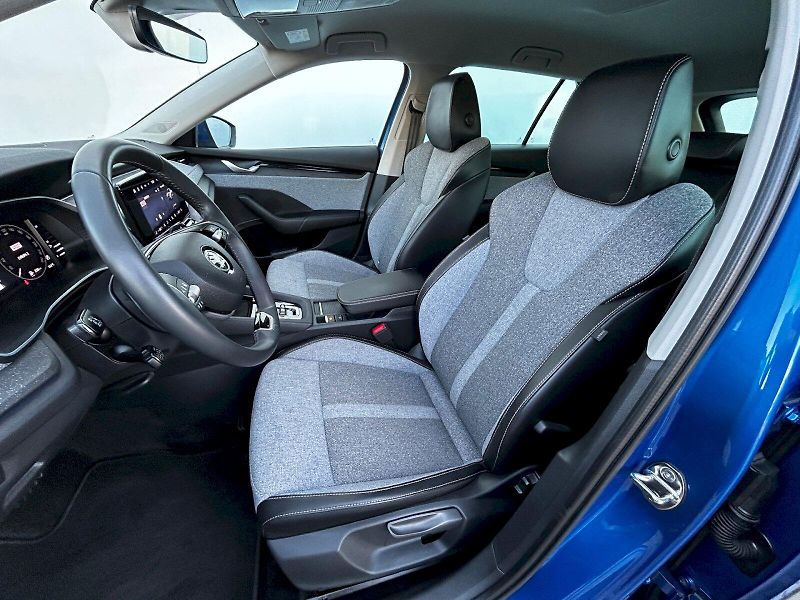 Škoda Octavia (2024) Combi 2.0 TDI 110kW DSG Top Se - fotka 25 z 35