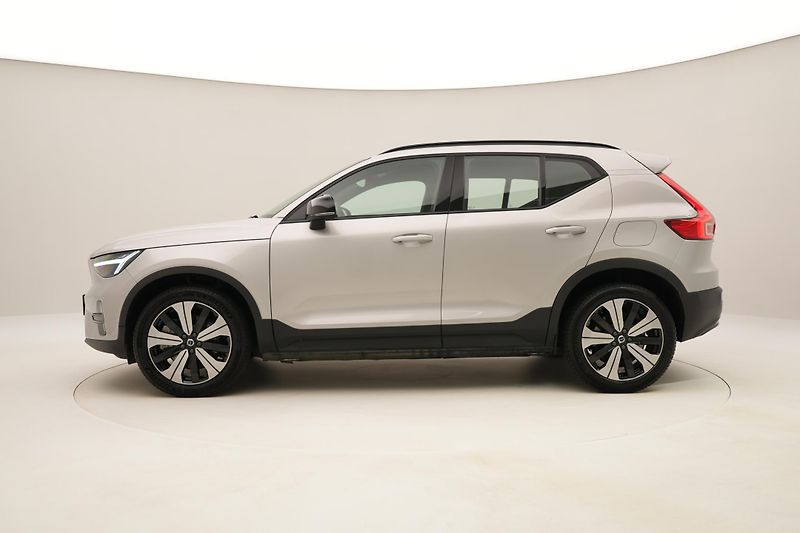 Volvo XC40 PURE ELECTRIC RECHARGE PLUS CZ - fotka 10 z 52