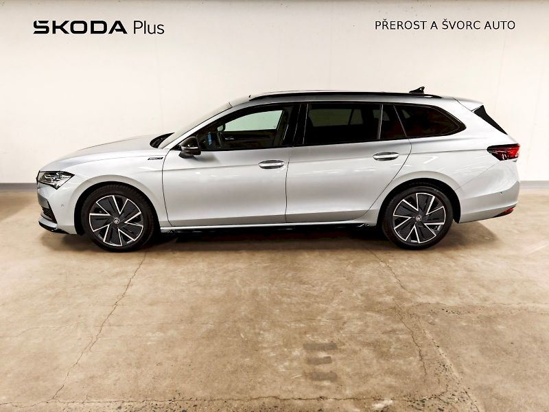 Škoda Superb (2025) Combi 2.0 TSI 195 kW DSG 4x4 S - fotka 3 z 36