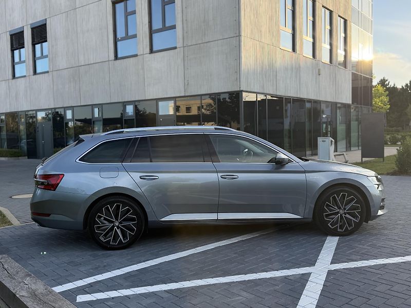 Škoda Superb (2019) L&K/2.0 TDi 140 kw/DSG - fotka 5 z 25