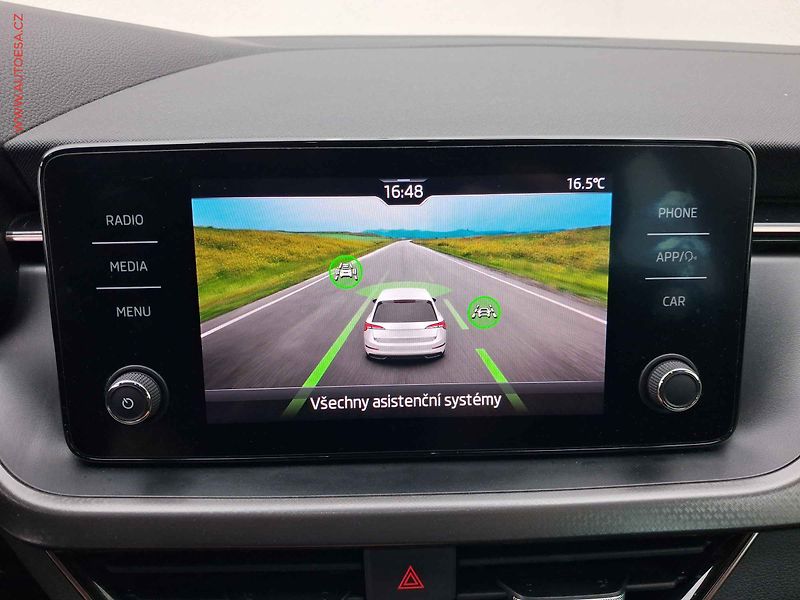 Škoda Scala (2023) 1.0 TSi, ČR, Style, kamera - fotka 18 z 18