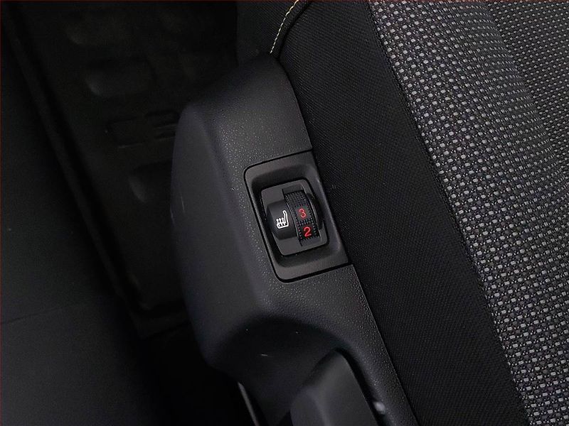 Citroën C3 (2023) 1.2 PureTech, Serv.kniha, Kůže - fotka 17 z 18