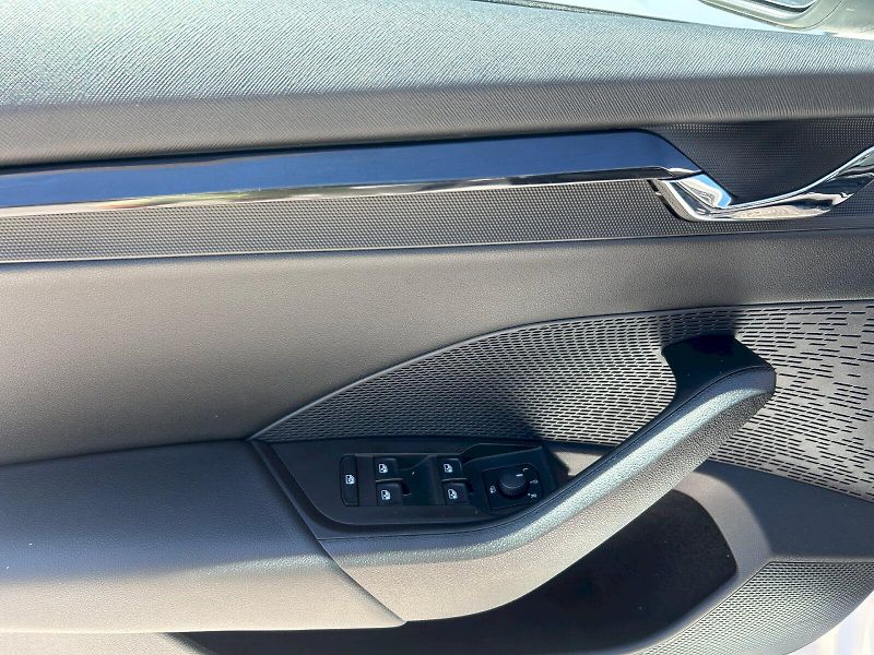 Škoda Octavia (2022) COM AMB TD 85/2.0 A7F - fotka 17 z 26