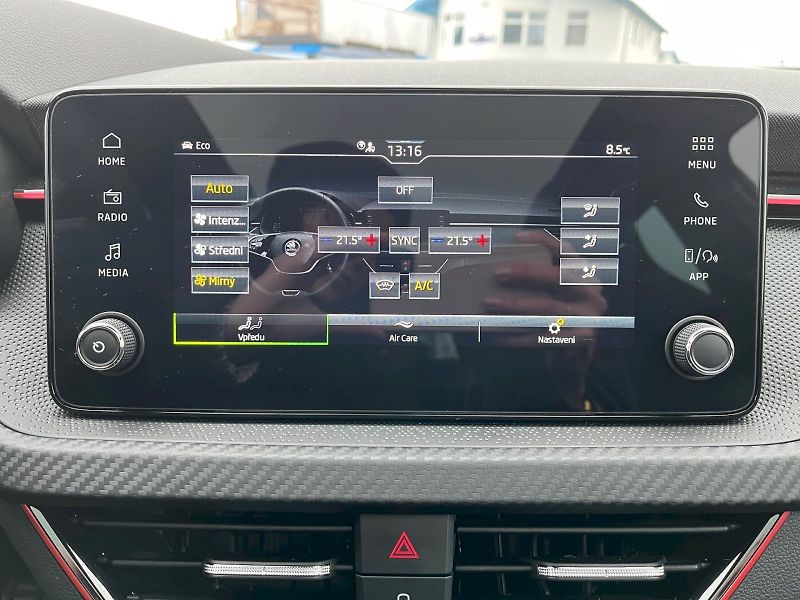 Škoda Kamiq (2024) Monte Carlo 1.5 TSI 110 kW - fotka 30 z 35