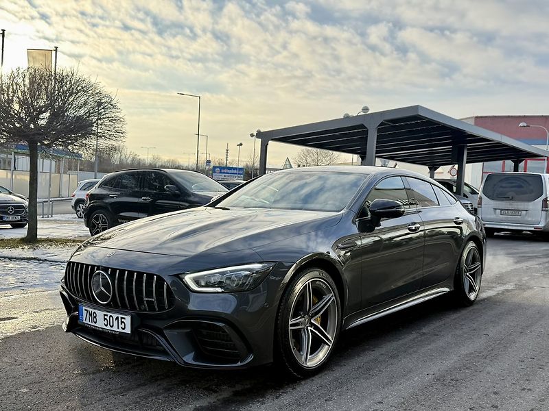 Mercedes-Benz AMG GT (2020) 63 4MATIC+ - fotka 3 z 44
