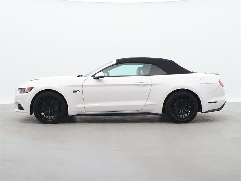 Ford Mustang 5,0 Ti-VCT 310kW V8 GT Aut. - fotka 4 z 33