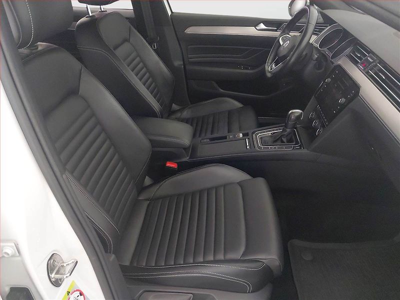 Volkswagen Passat (2020) Alltrack 2.0 TDI, 4X4 - fotka 9 z 23