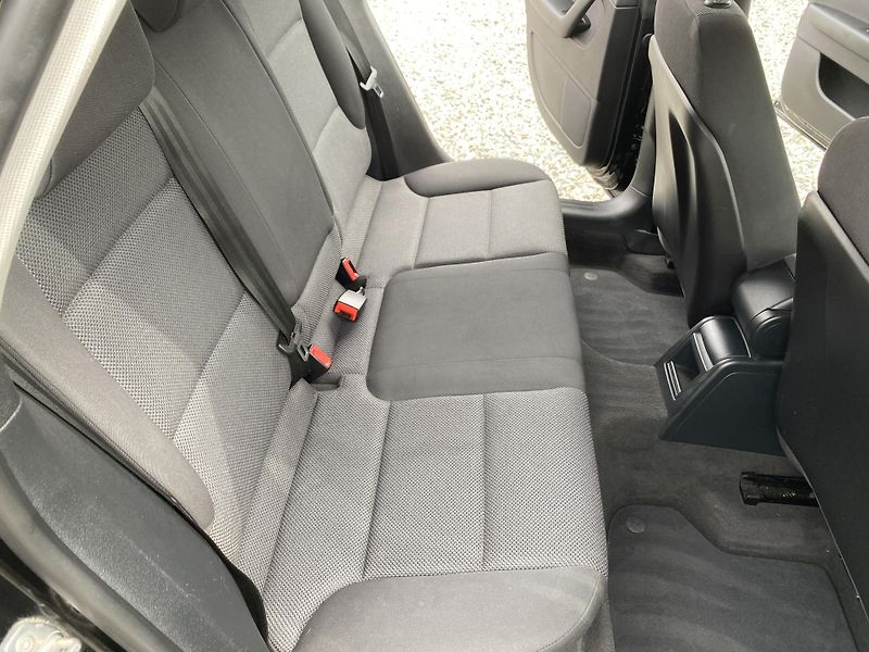 Audi A3 1.6TDi 105PS S-TRON 150TKM CZ! - fotka 115 z 150