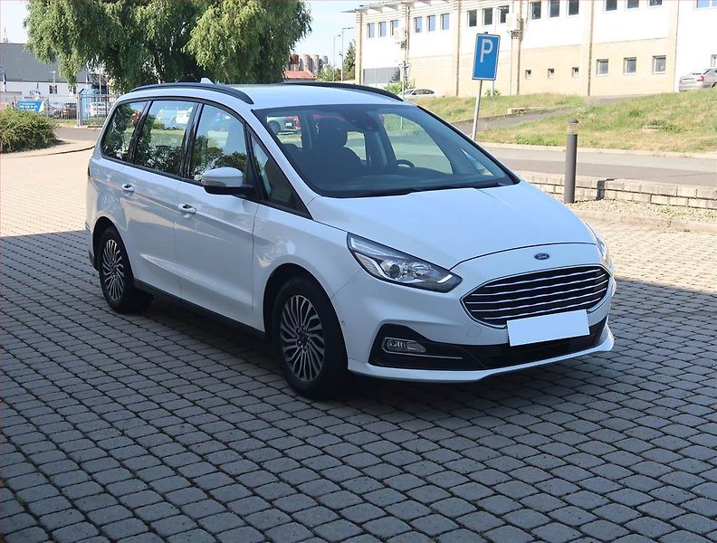 Ford Galaxy (2022) 2.0 EcoBlue - fotka 1 z 23