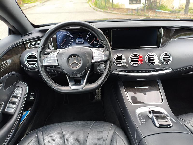 Mercedes-Benz Třídy S (2016) 400 4-Matic kupé - fotka 14 z 33