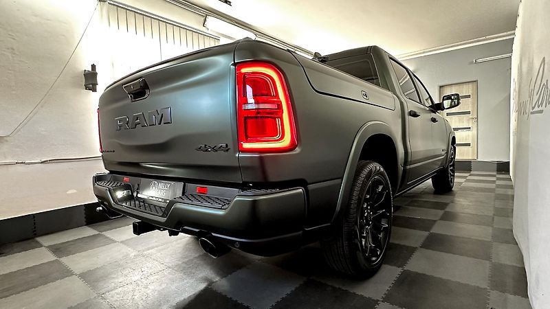 Dodge RAM NIGHT EDITION / 1500 SST H.O.  - fotka 6 z 55